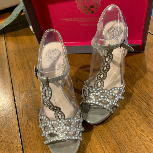 Vince Camuto Platform Sandals - Picture 2 of 5